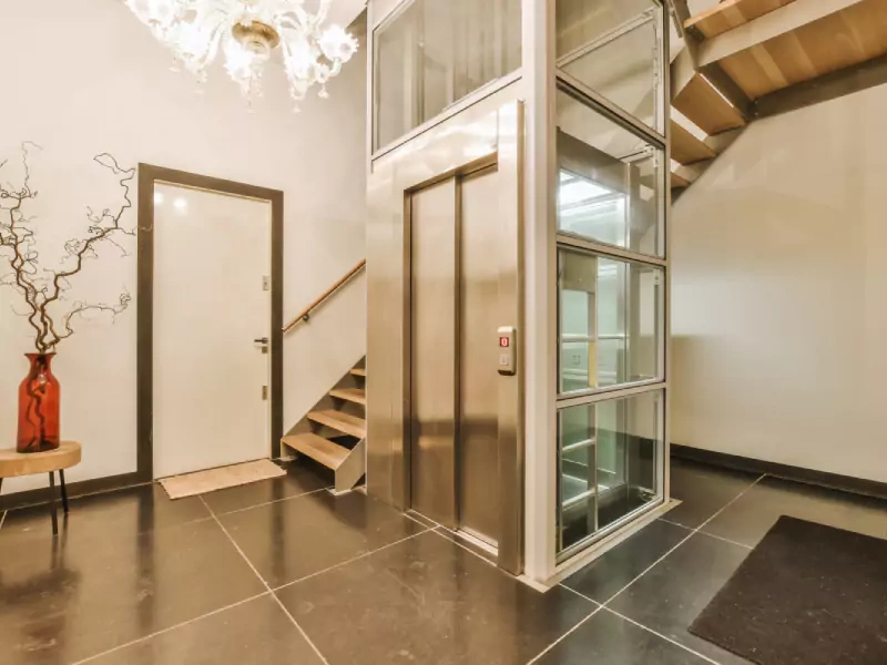 Villa Liftləri: Ev Daxilində Lüks və Rahatlıq